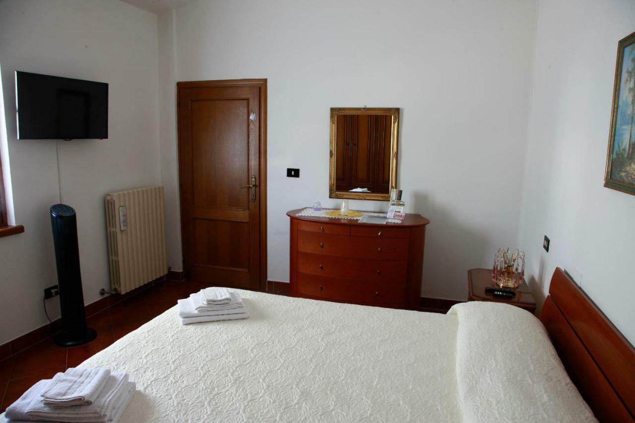 Hotel Casa Il Ceppo à Arezzo Extérieur photo